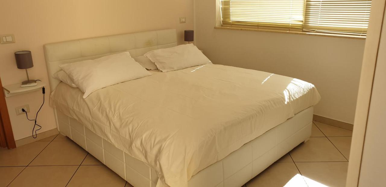 Bed and Breakfast Iriss Taormina Exterior foto