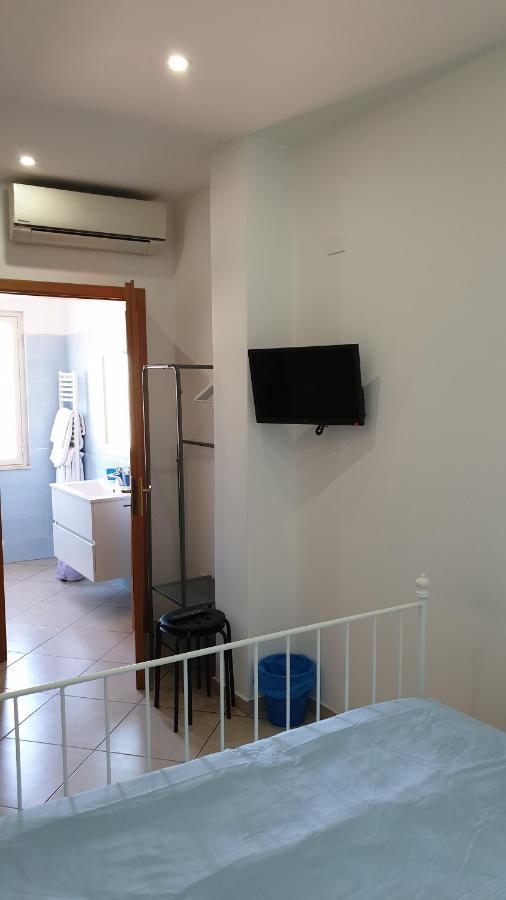 Bed and Breakfast Iriss Taormina Exterior foto