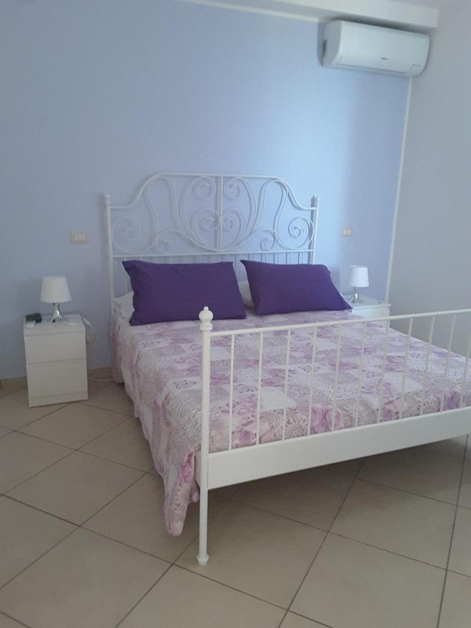 Bed and Breakfast Iriss Taormina Exterior foto
