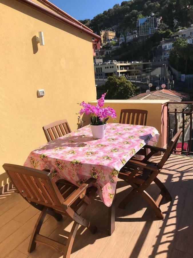 Bed and Breakfast Iriss Taormina Exterior foto